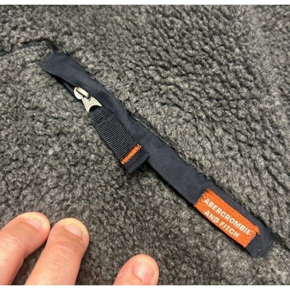 Vintage Abercrombie Weatherwear Gray Full Zip Fleece Mens Jacket Size M - Picture 4 of 10